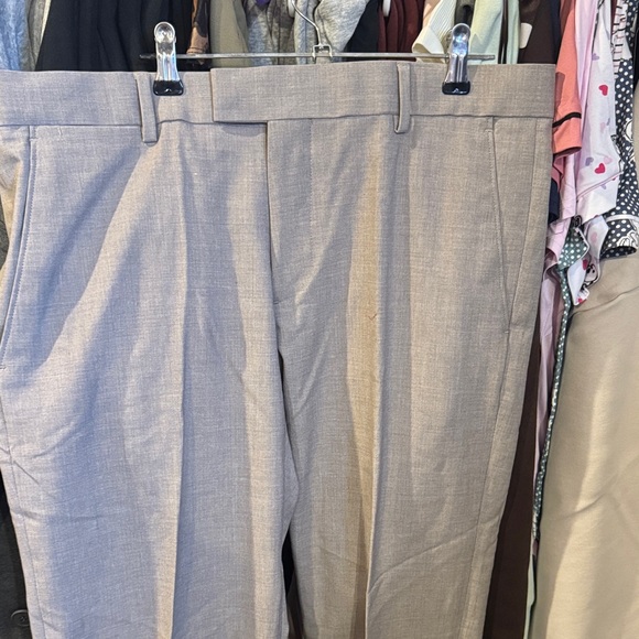 RW&Co. • NWT $129 Men's Beige Pants 32/32 - Picture 2 of 3